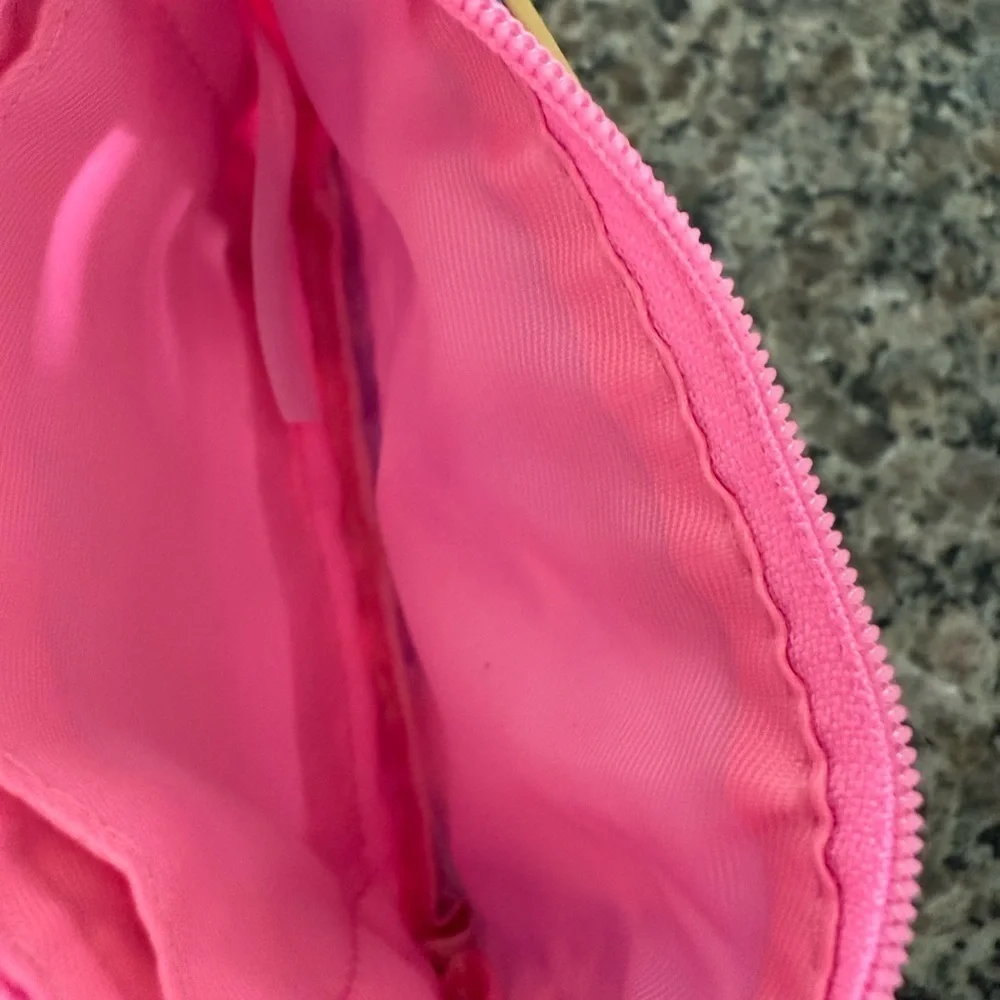 Lilly Pulitzer ID Case - Picture 3 of 4